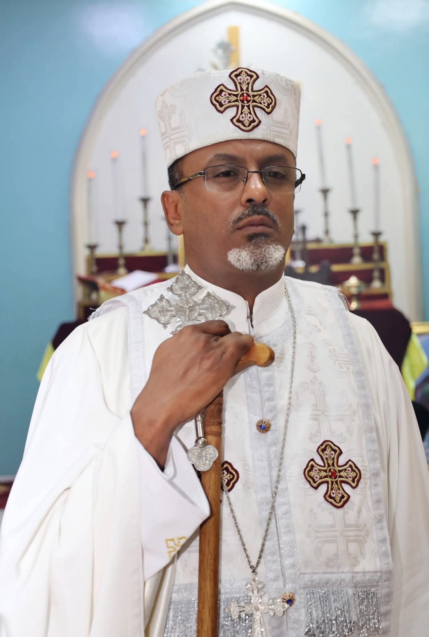 መልአከ ፀሓይ ቀሲስ ኪሩቤል ይገዙ